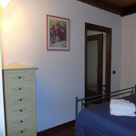 Tasi Apartaments Ченто Екстер'єр фото
